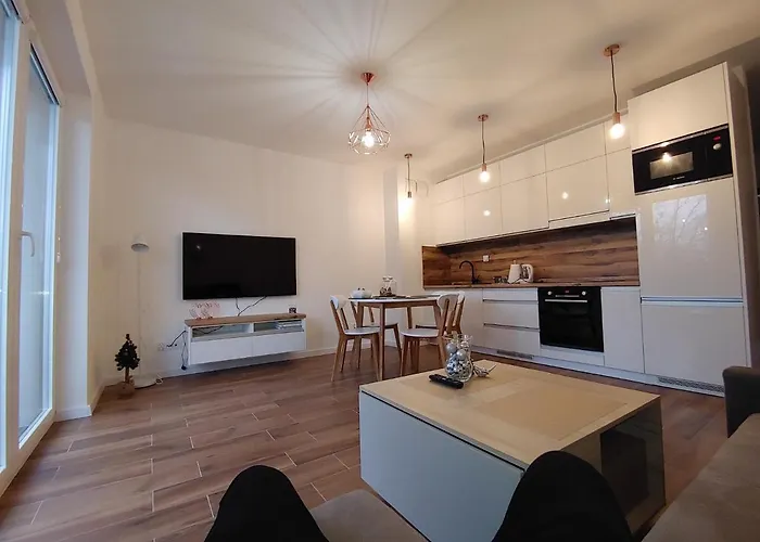 Cienista An * Mysliborz